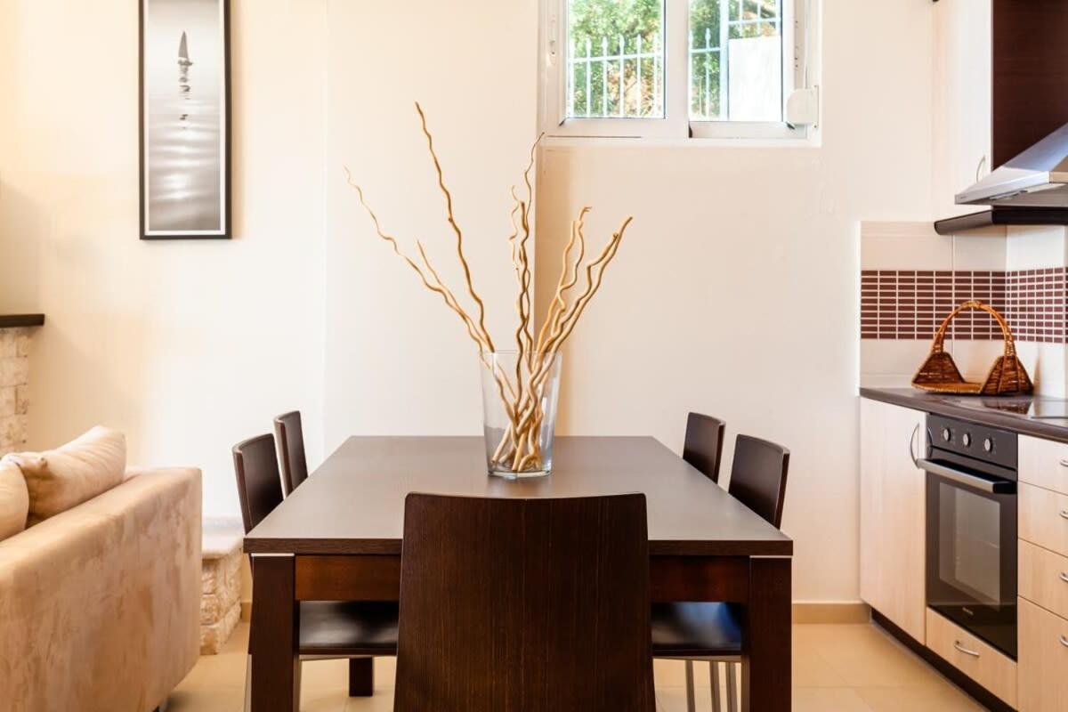 Aigli Fully Equipped Getaway - Seaview Lux Retreat Villa Kalamata Eksteriør billede